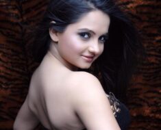 Giaa Manek