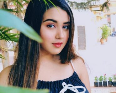 Roshni Walia