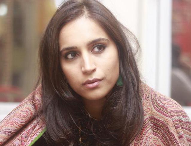 Zoya Hussain